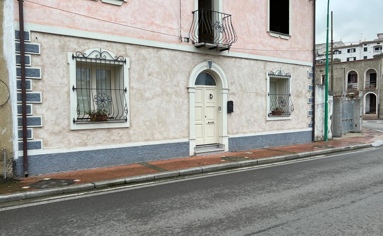 Apartamento Sa Domo de Tzia Elene Irgoli Exterior foto